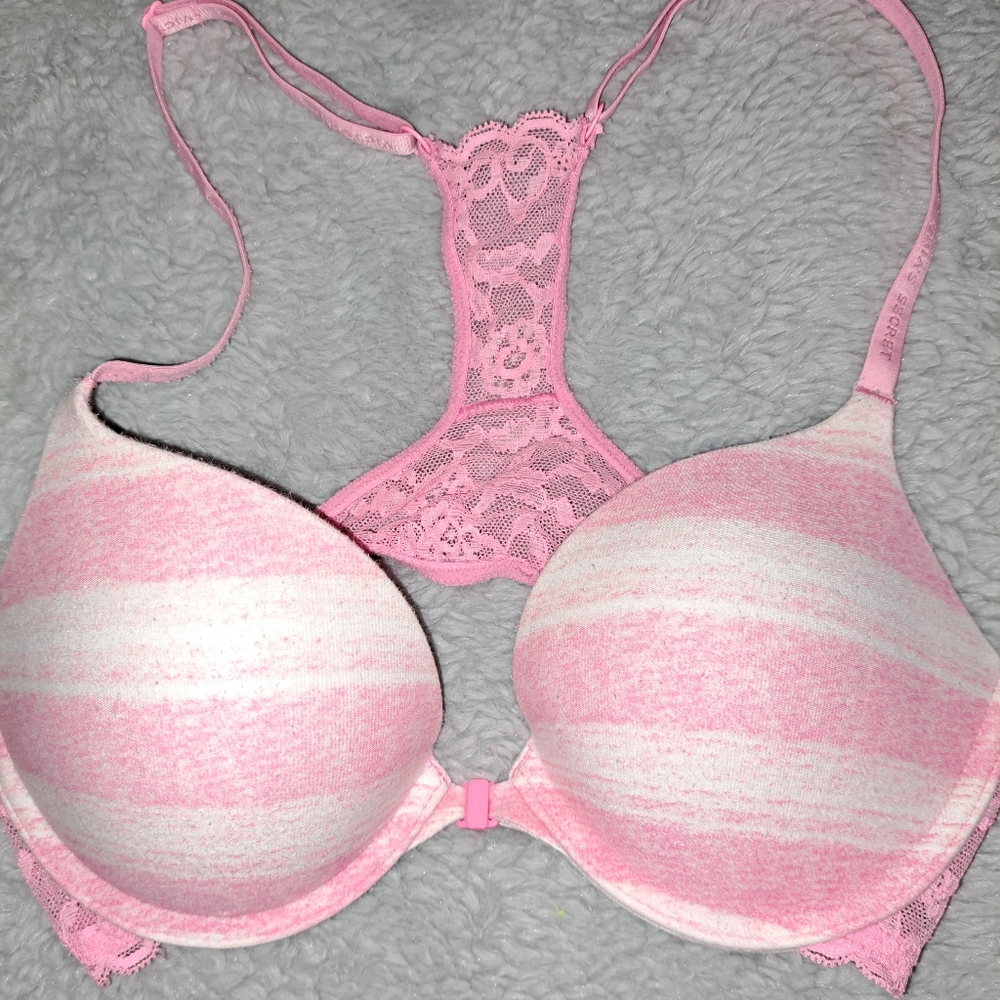Victoria Secret 34B bra